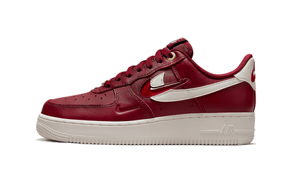 Nike Air Force 1 &