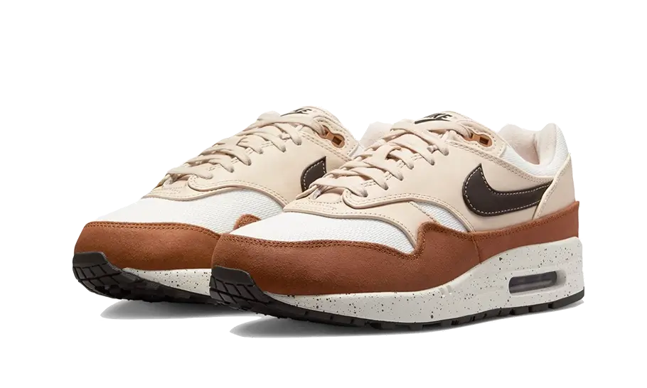 Nike Air Max 1 &