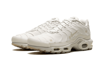 air-max-plus-a-cold-wall-platinum-tint-raven-sneakers