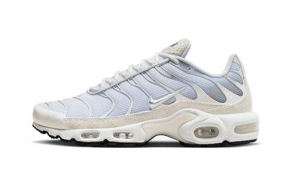 air-max-plus-sail-pure-platinum-silver-raven-sneakers