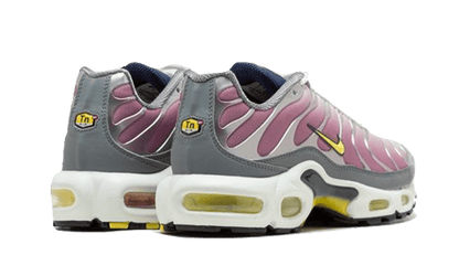 air-max-plus-violet-dust-raven-sneakers