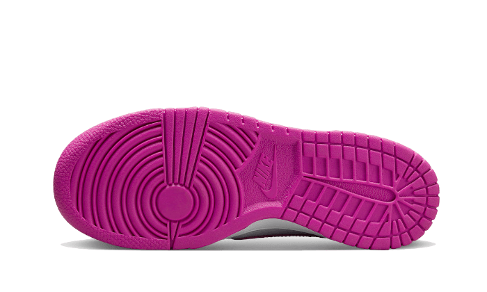 dunk-low-active-fuchsia-raven-sneakers