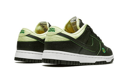 dunk-low-avocado-raven-sneakers