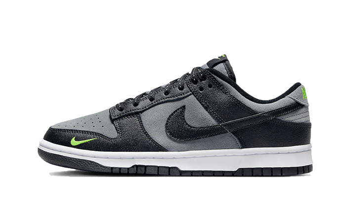 dunk-low-black-grey-green-strike-raven-sneakers