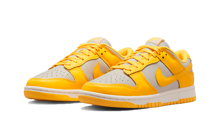 dunk-low-citron-pulse-raven-sneakers