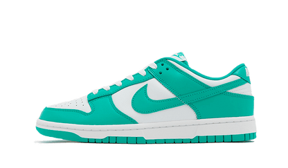 dunk-low-clear-jade-raven-sneakers