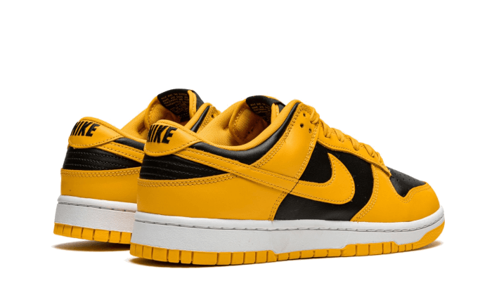 dunk-low-goldenrod-raven-sneakers