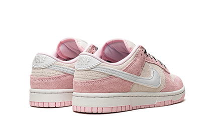 dunk-low-lx-pink-foam-raven-sneakers