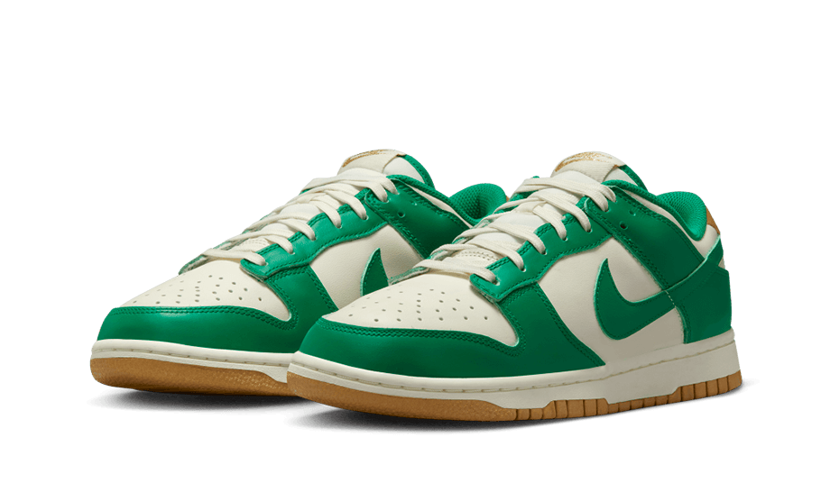 dunk-low-malachite-university-gold-raven-sneakers