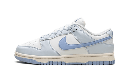 dunk-low-next-nature-blue-tint-raven-sneakers