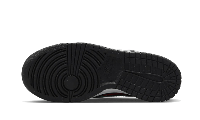 dunk-low-next-nature-marker-swoosh-raven-sneakers