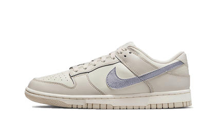 dunk-low-oxygen-purple-raven-sneakers