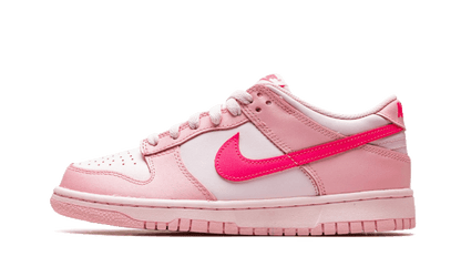 dunk-low-triple-pink-barbie-raven-sneakers