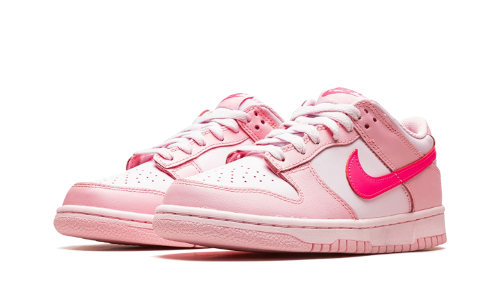 dunk-low-triple-pink-barbie-raven-sneakers