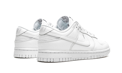 dunk-low-triple-white-2021-raven-sneakers