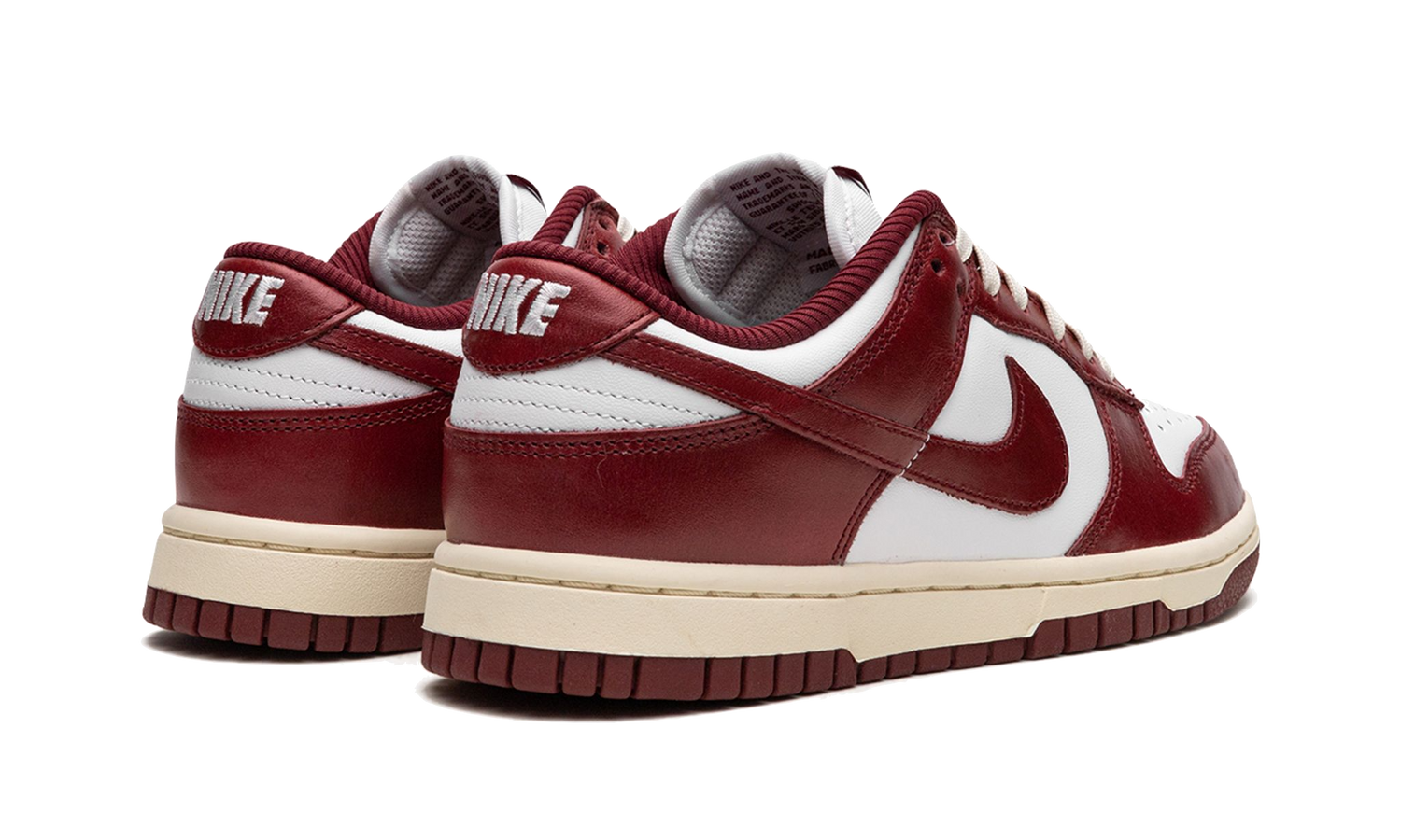 dunk-low-prm-team-red-raven-sneakers