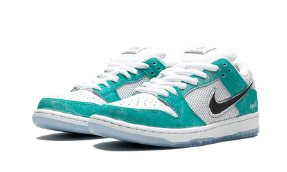 sb-dunk-low-april-skateboards-raven-sneakers