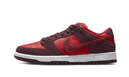 sb-dunk-low-cherry-raven-sneakers