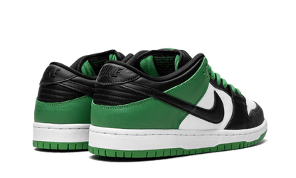 sb-dunk-low-classic-green-raven-sneakers