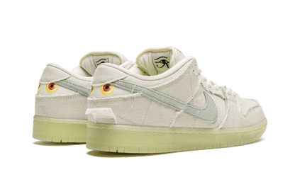 sb-dunk-low-mummy-raven-sneakers