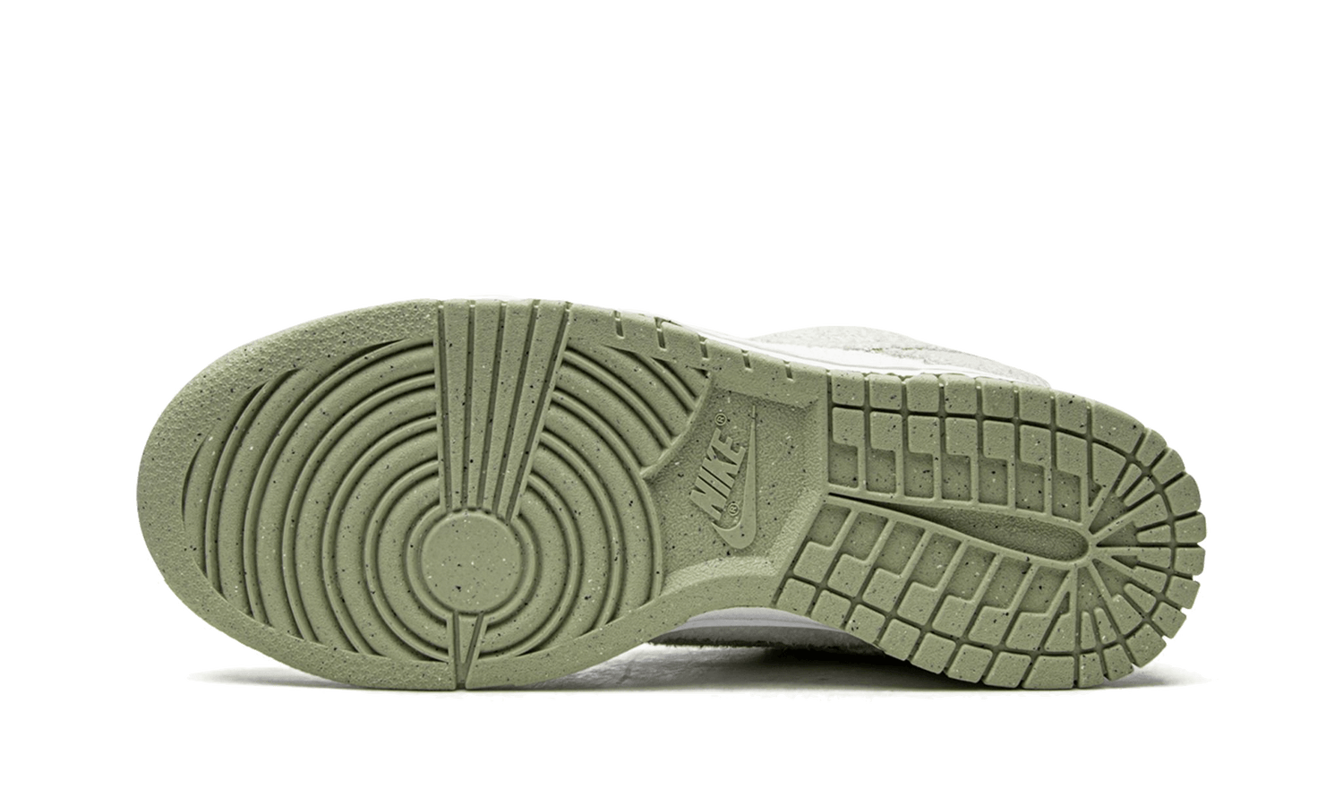 dunk-low-se-fleece-green-raven-sneakers