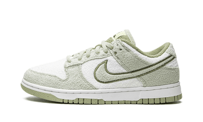 dunk-low-se-fleece-green-raven-sneakers
