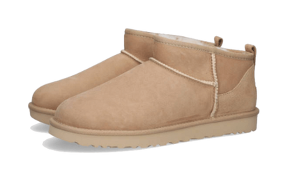 classic-ultra-mini-boot-sand-raven-sneakers