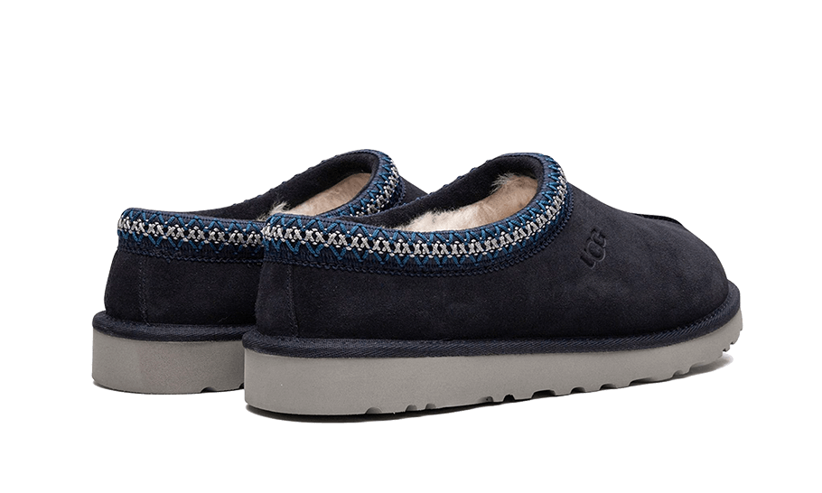 tasman-slipper-true-navy-raven-sneakers