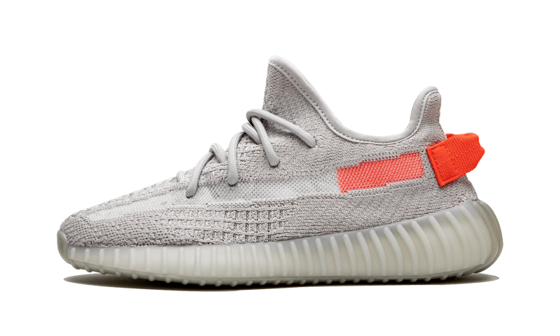 yeezy-boost-350-v2-tail-light-raven-sneakers