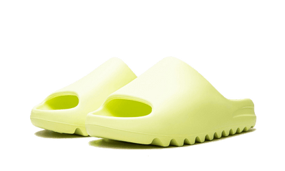 yeezy-slide-glow-green-restock-pair-2022-raven-sneakers